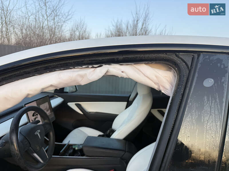 Внедорожник / Кроссовер Tesla Model Y 2020 в Ивано-Франковске фото 12 Внедорожник / Кроссовер Tesla Model Y 2020 в Ивано-Франковске