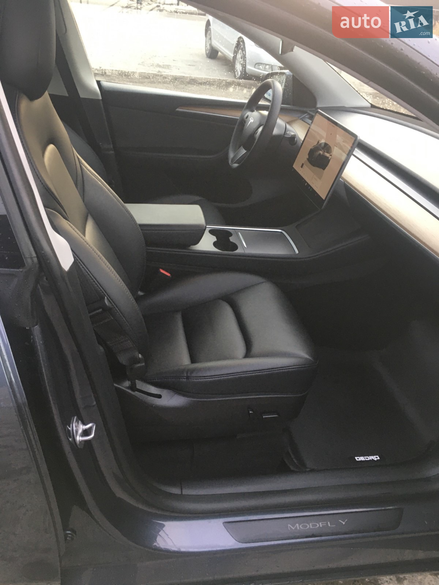 2022 Tesla Model Y - мініатюра 8
