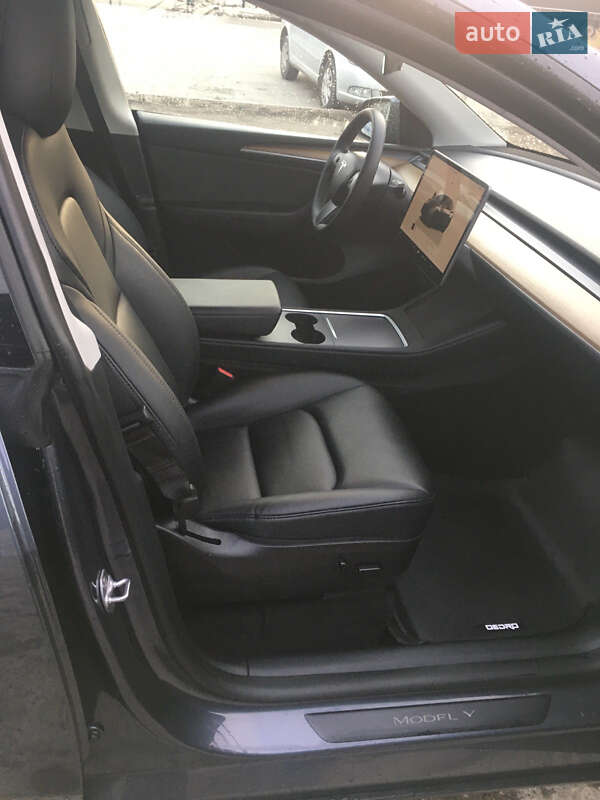 Внедорожник / Кроссовер Tesla Model Y 2022 в Львове фото 8 Внедорожник / Кроссовер Tesla Model Y 2022 в Львове