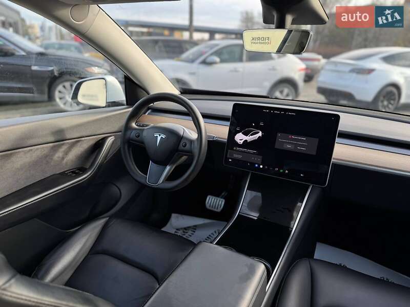 Внедорожник / Кроссовер Tesla Model Y 2020 в Луцке
