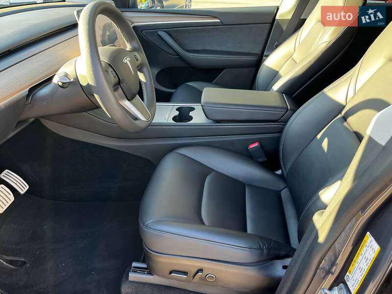 Внедорожник / Кроссовер Tesla Model Y 2023 в Днепре