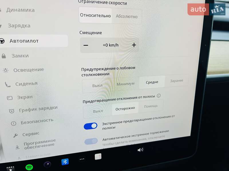 Внедорожник / Кроссовер Tesla Model Y 2022 в Киеве фото 29 Внедорожник / Кроссовер Tesla Model Y 2022 в Киеве