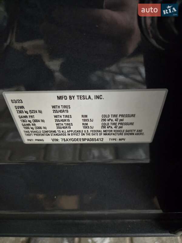 Внедорожник / Кроссовер Tesla Model Y 2023 в Днепре