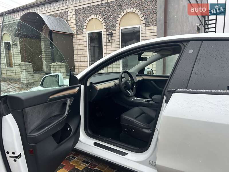 Внедорожник / Кроссовер Tesla Model Y 2022 в Полтаве фото 27 Внедорожник / Кроссовер Tesla Model Y 2022 в Полтаве