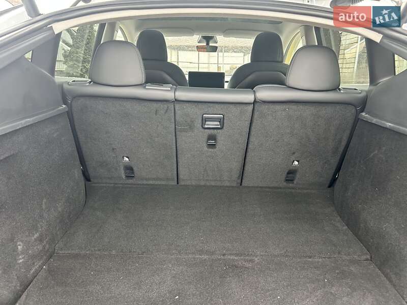 Внедорожник / Кроссовер Tesla Model Y 2022 в Полтаве фото 34 Внедорожник / Кроссовер Tesla Model Y 2022 в Полтаве