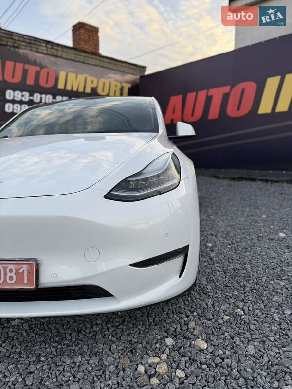 Внедорожник / Кроссовер Tesla Model Y 2020 в Стрые