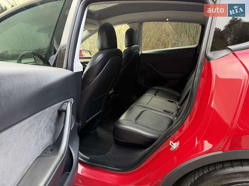 Внедорожник / Кроссовер Tesla Model Y 2022 в Львове фото 20 Внедорожник / Кроссовер Tesla Model Y 2022 в Львове
