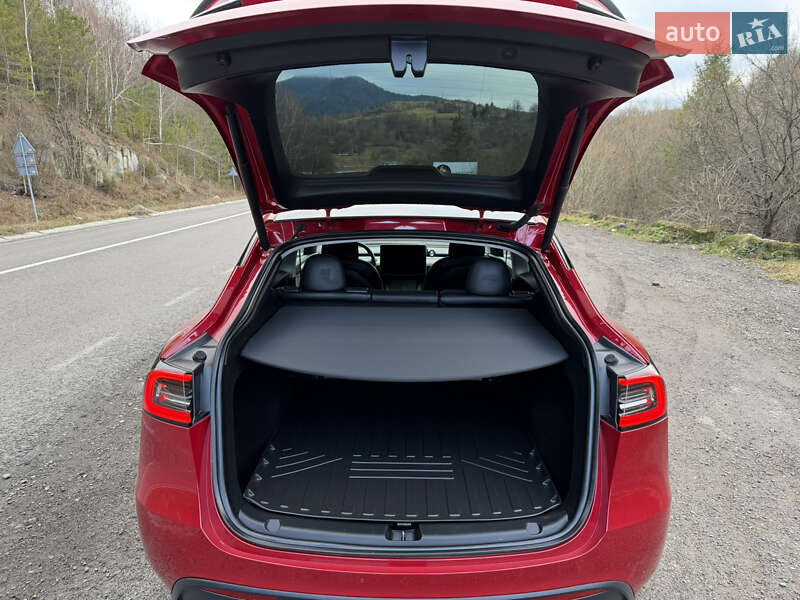 Внедорожник / Кроссовер Tesla Model Y 2022 в Львове фото 31 Внедорожник / Кроссовер Tesla Model Y 2022 в Львове