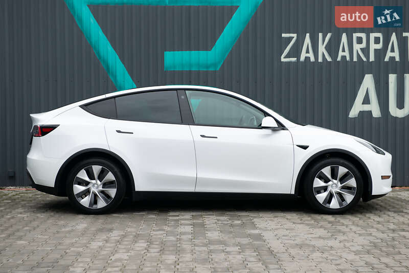 Внедорожник / Кроссовер Tesla Model Y 2021 в Мукачево