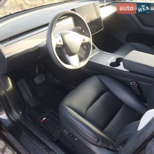 Внедорожник / Кроссовер Tesla Model Y 2024 в Новояворовске фото 7 Внедорожник / Кроссовер Tesla Model Y 2024 в Новояворовске