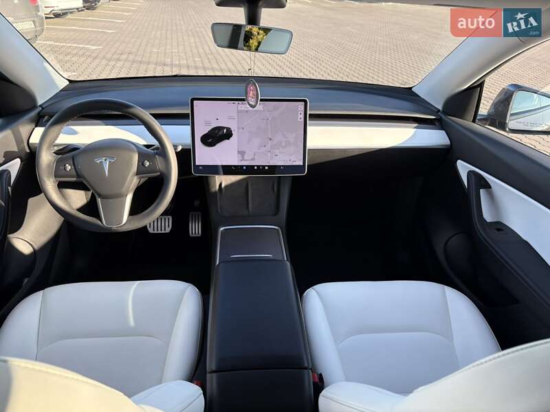 Внедорожник / Кроссовер Tesla Model Y 2021 в Ровно