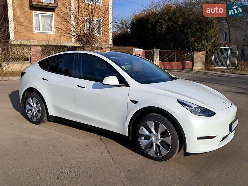 Позашляховик / Кросовер Tesla Model Y 2021 в Львові фото 2 Позашляховик / Кросовер Tesla Model Y 2021 в Львові