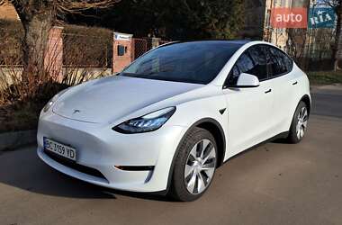 Внедорожник / Кроссовер Tesla Model Y 2021 в Львове