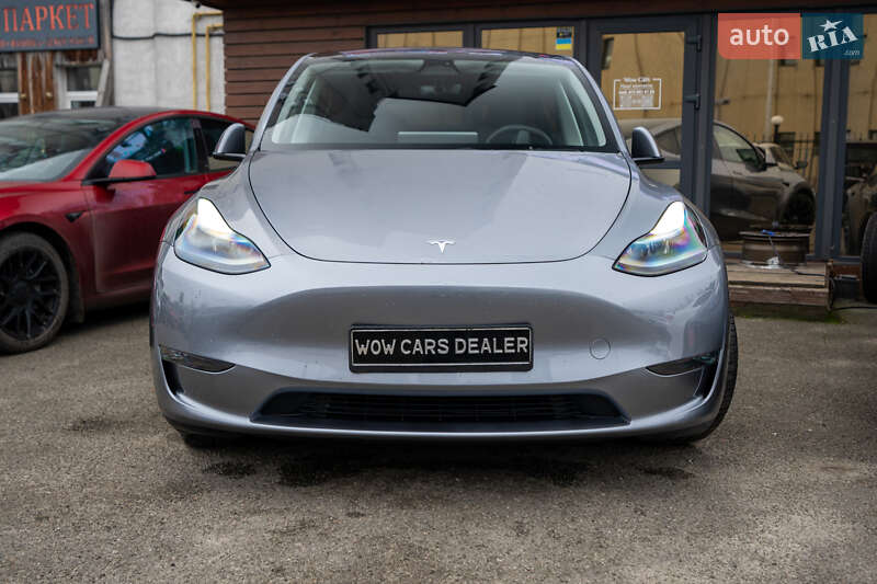 Внедорожник / Кроссовер Tesla Model Y 2023 в Киеве