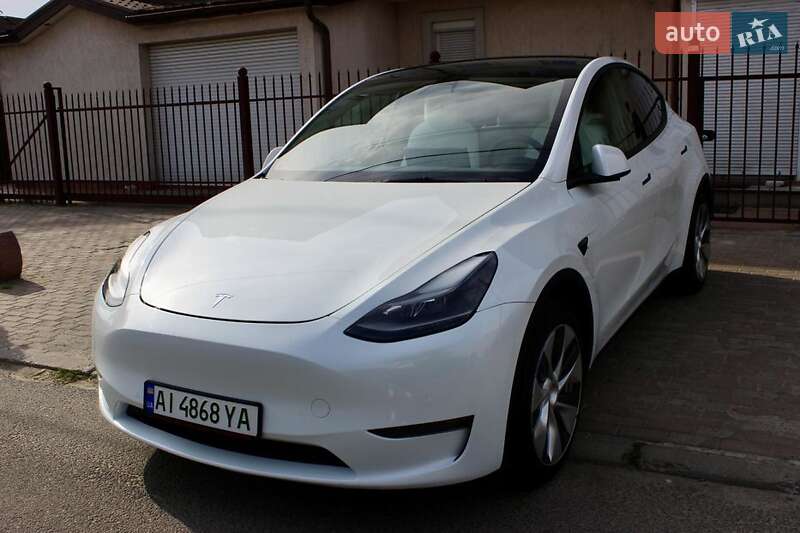 Внедорожник / Кроссовер Tesla Model Y 2021 в Киеве