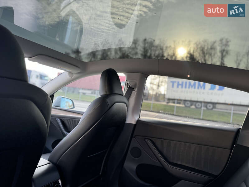 Внедорожник / Кроссовер Tesla Model Y 2024 в Ковеле