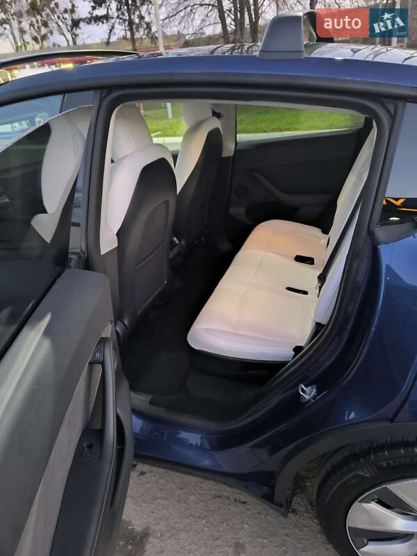 Внедорожник / Кроссовер Tesla Model Y 2023 в Львове фото 17 Внедорожник / Кроссовер Tesla Model Y 2023 в Львове