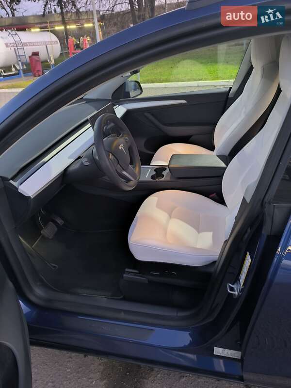 Внедорожник / Кроссовер Tesla Model Y 2023 в Львове фото 18 Внедорожник / Кроссовер Tesla Model Y 2023 в Львове