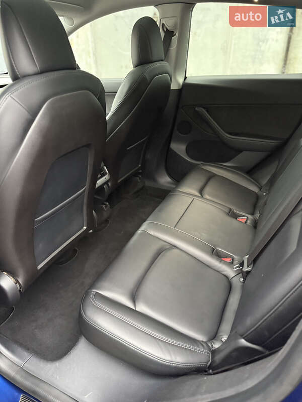 Внедорожник / Кроссовер Tesla Model Y 2020 в Львове