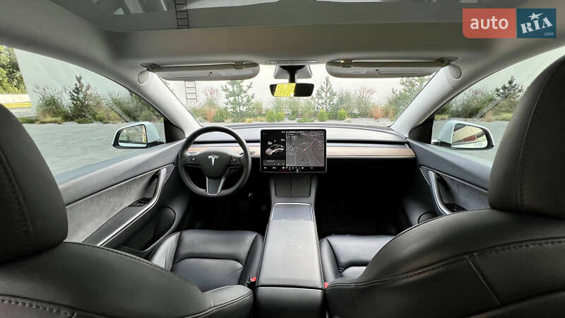 Внедорожник / Кроссовер Tesla Model Y 2021 в Луцке