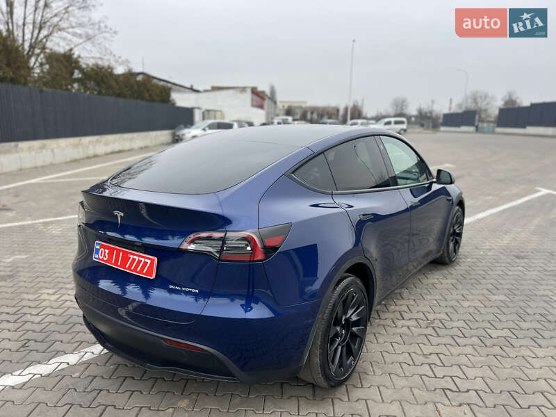 Внедорожник / Кроссовер Tesla Model Y 2023 в Луцке