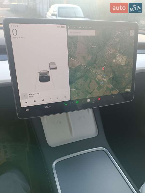 Внедорожник / Кроссовер Tesla Model Y 2024 в Коростене