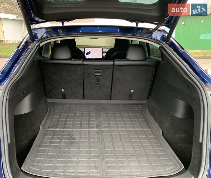 Внедорожник / Кроссовер Tesla Model Y 2021 в Харькове