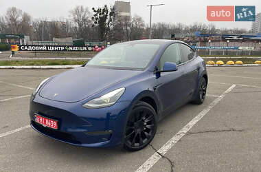 Внедорожник / Кроссовер Tesla Model Y 2023 в Киеве