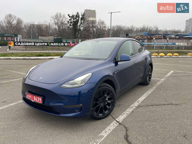 Внедорожник / Кроссовер Tesla Model Y 2023 в Киеве