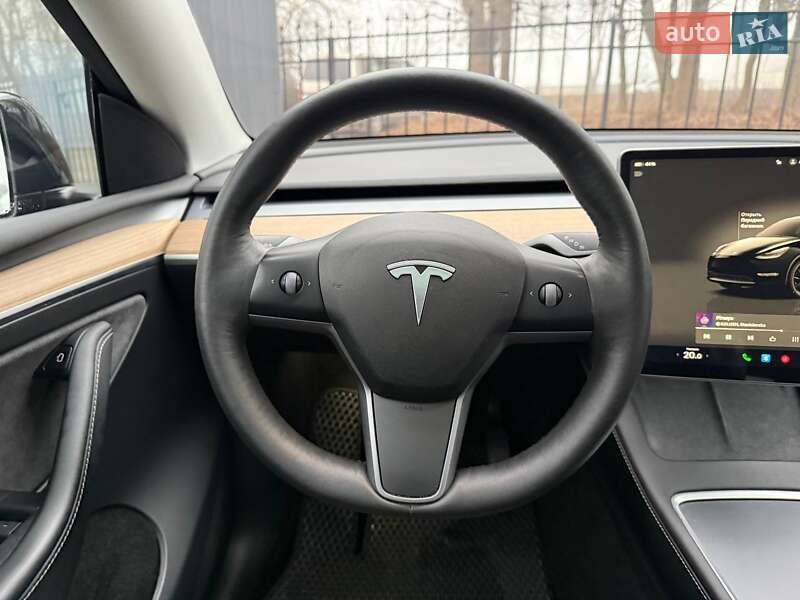 Внедорожник / Кроссовер Tesla Model Y 2022 в Хмельницком