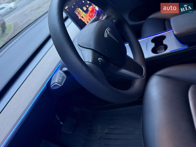 Внедорожник / Кроссовер Tesla Model Y 2023 в Днепре фото 18 Внедорожник / Кроссовер Tesla Model Y 2023 в Днепре