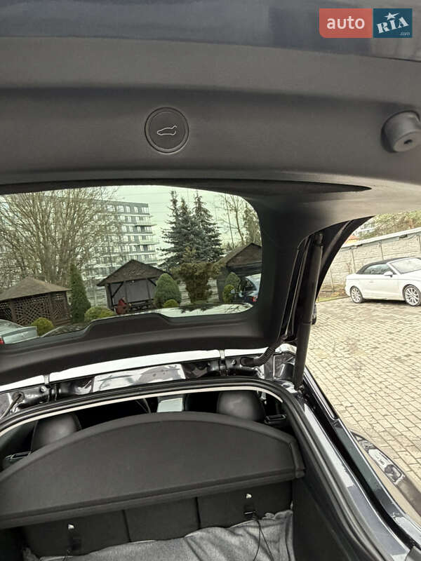 Внедорожник / Кроссовер Tesla Model Y 2024 в Львове