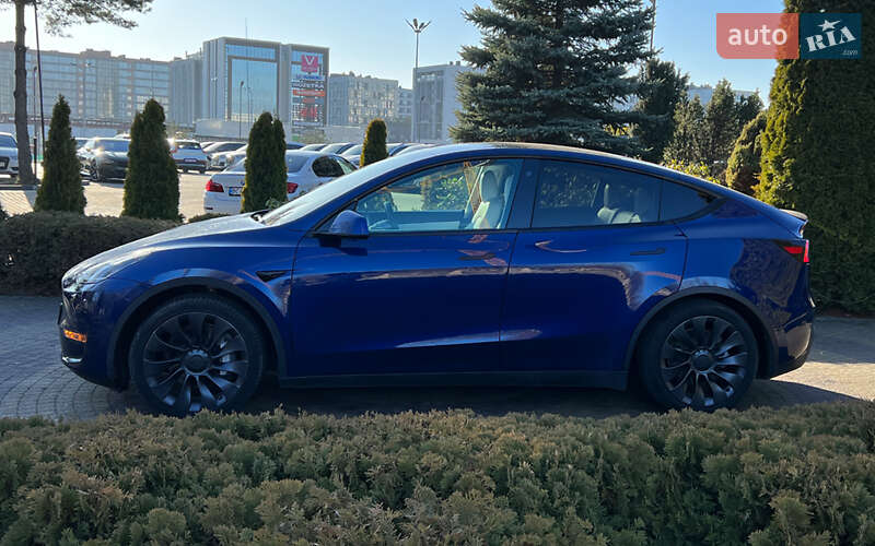 Внедорожник / Кроссовер Tesla Model Y 2021 в Львове