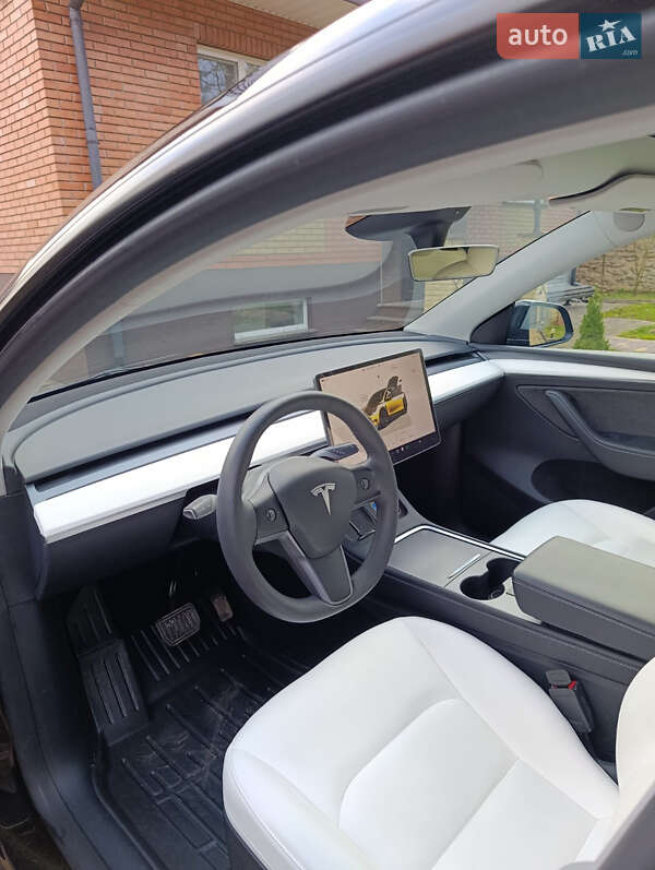 Внедорожник / Кроссовер Tesla Model Y 2023 в Луцке фото 10 Внедорожник / Кроссовер Tesla Model Y 2023 в Луцке