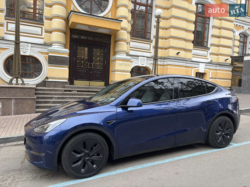 Внедорожник / Кроссовер Tesla Model Y 2023 в Киеве фото 3 Внедорожник / Кроссовер Tesla Model Y 2023 в Киеве