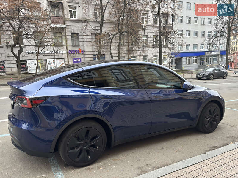 Внедорожник / Кроссовер Tesla Model Y 2023 в Киеве фото 8 Внедорожник / Кроссовер Tesla Model Y 2023 в Киеве