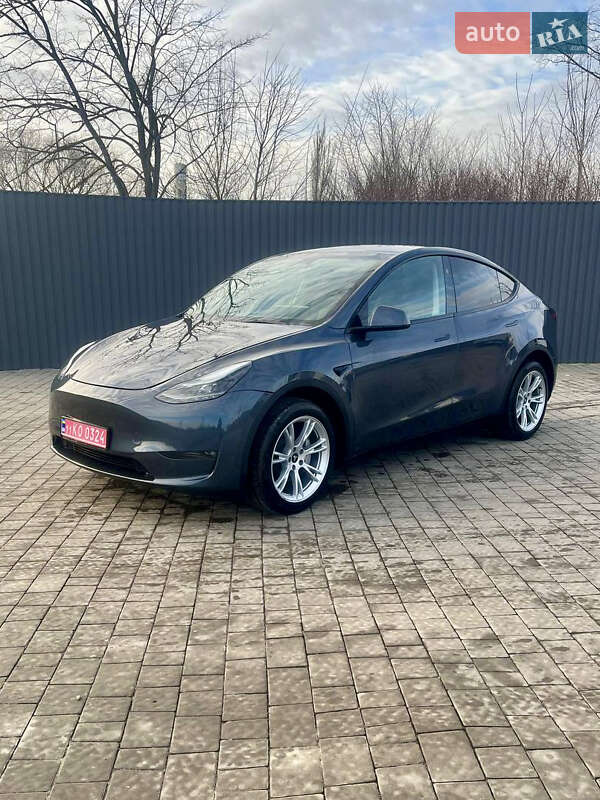 Внедорожник / Кроссовер Tesla Model Y 2023 в Тернополе фото 3 Внедорожник / Кроссовер Tesla Model Y 2023 в Тернополе