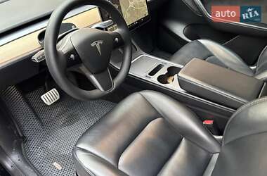 Внедорожник / Кроссовер Tesla Model Y 2021 в Львове