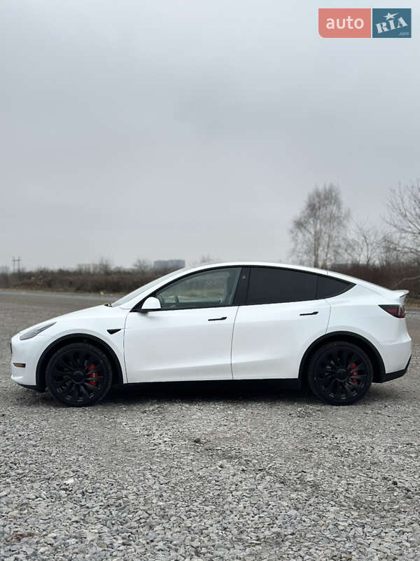 Внедорожник / Кроссовер Tesla Model Y 2023 в Софиевской Борщаговке фото 4 Внедорожник / Кроссовер Tesla Model Y 2023 в Софиевской Борщаговке