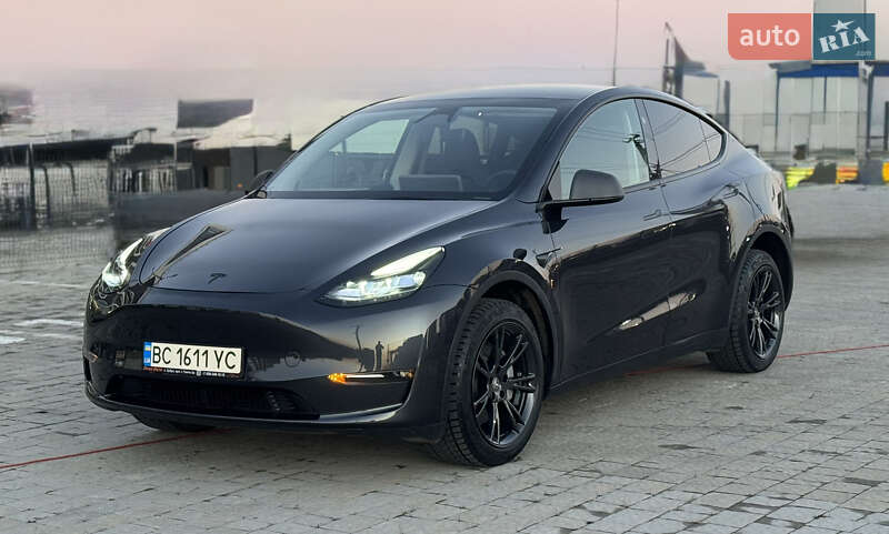 Позашляховик / Кросовер Tesla Model Y 2024 в Львові