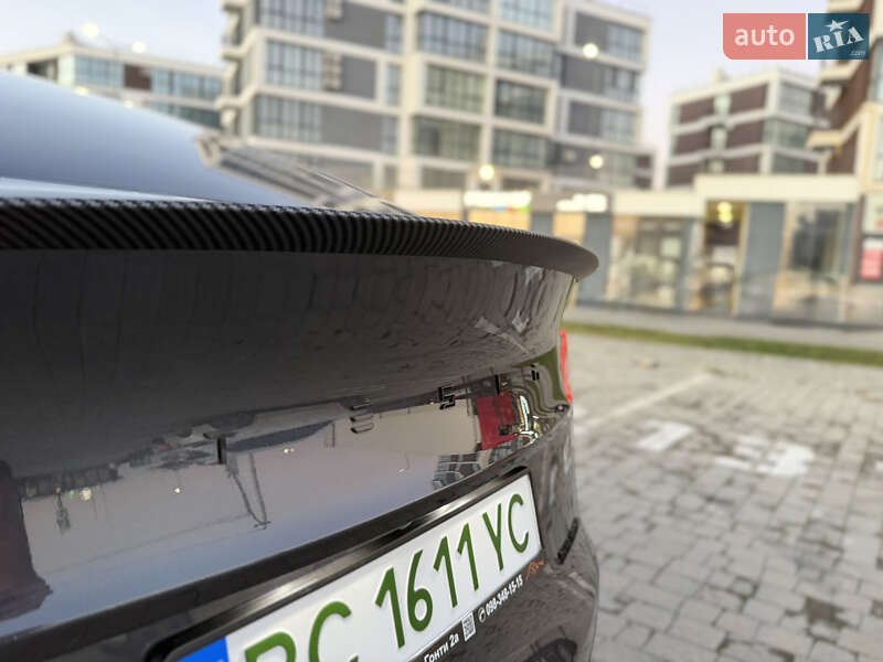 Позашляховик / Кросовер Tesla Model Y 2024 в Львові