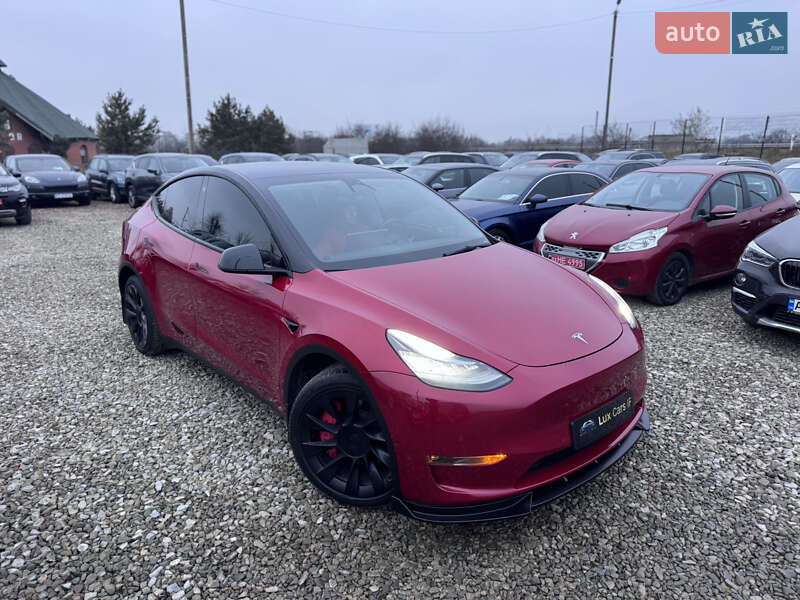 Внедорожник / Кроссовер Tesla Model Y 2021 в Ивано-Франковске