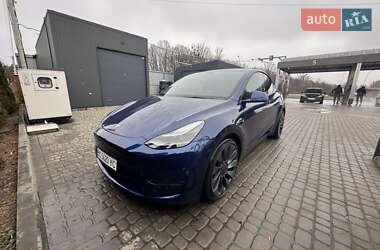 Позашляховик / Кросовер Tesla Model Y 2022 в Львові