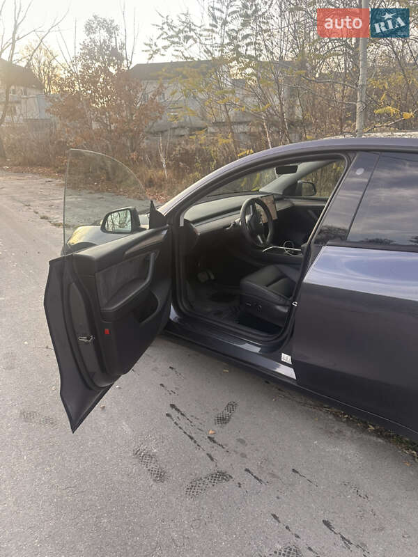Позашляховик / Кросовер Tesla Model Y 2023 в Олевську фото 7 Позашляховик / Кросовер Tesla Model Y 2023 в Олевську