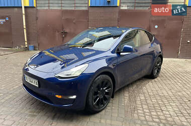 Внедорожник / Кроссовер Tesla Model Y 2021 в Тернополе