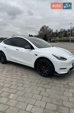 Внедорожник / Кроссовер Tesla Model Y 2022 в Днепре