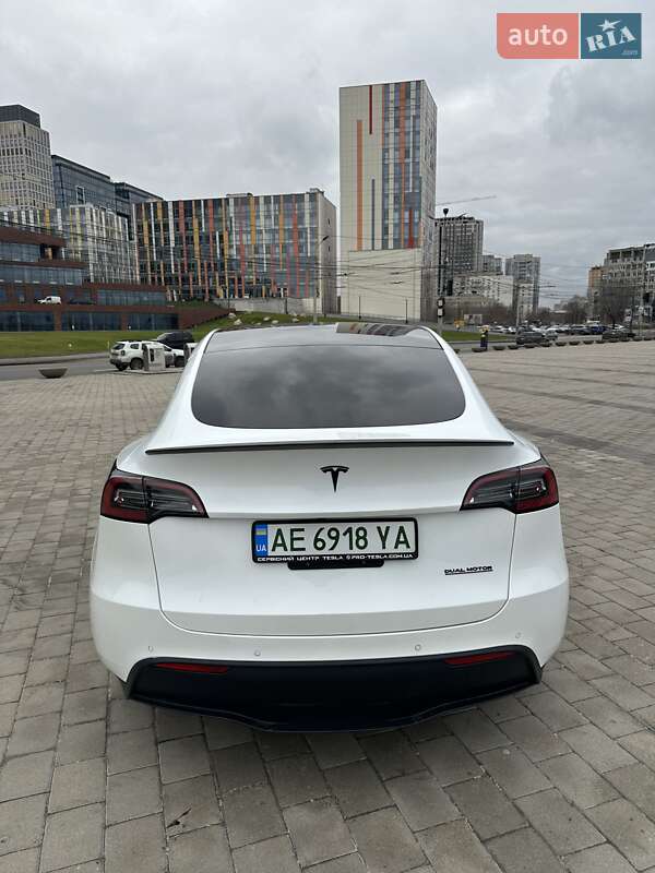 Внедорожник / Кроссовер Tesla Model Y 2022 в Днепре