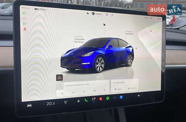 Внедорожник / Кроссовер Tesla Model Y 2024 в Киеве