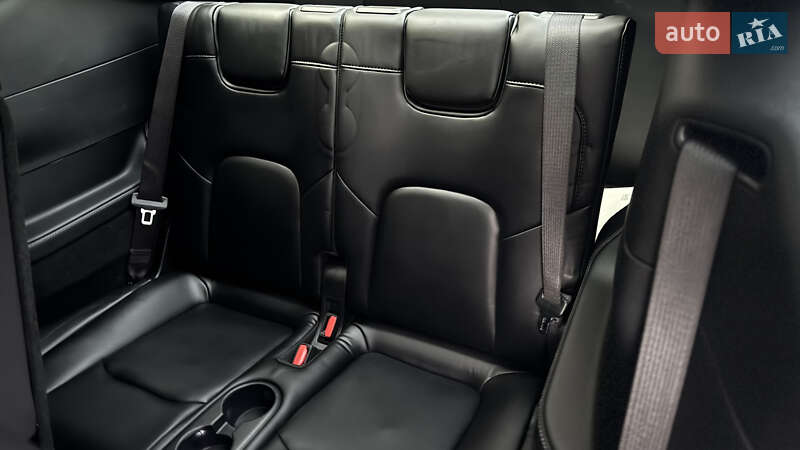 Позашляховик / Кросовер Tesla Model Y 2023 в Миколаєві