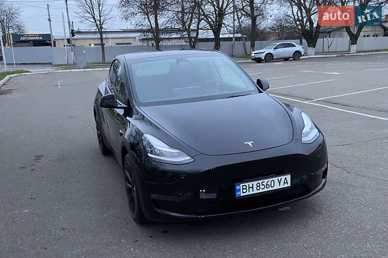 Внедорожник / Кроссовер Tesla Model Y 2023 в Измаиле